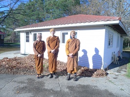 3 Bhikkhus