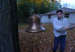 Seth rings the bell for breakfast