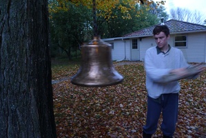 Seth rings the bell for breakfast