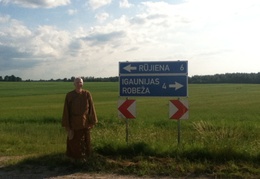 4 kilometers to the Estonian border