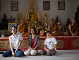 Laity pose with the bhikkhus