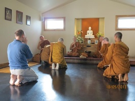 Another shot of the Sangha paying respects to Tan Ajahn Dtun