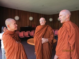 Tan Ajahn Dtun, Luang Por Viradhammo and Ajahn Tejapanyo at Satipanya Insight Meditation in Toronto